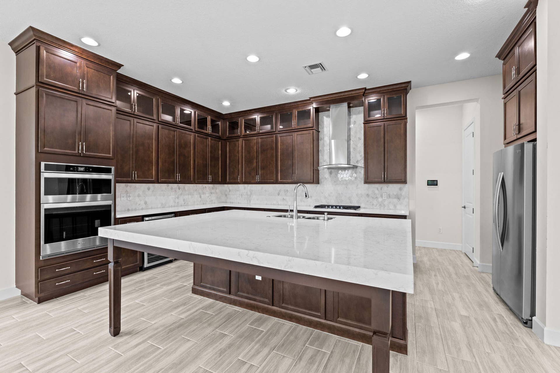 23-web-or-mls-A7406871