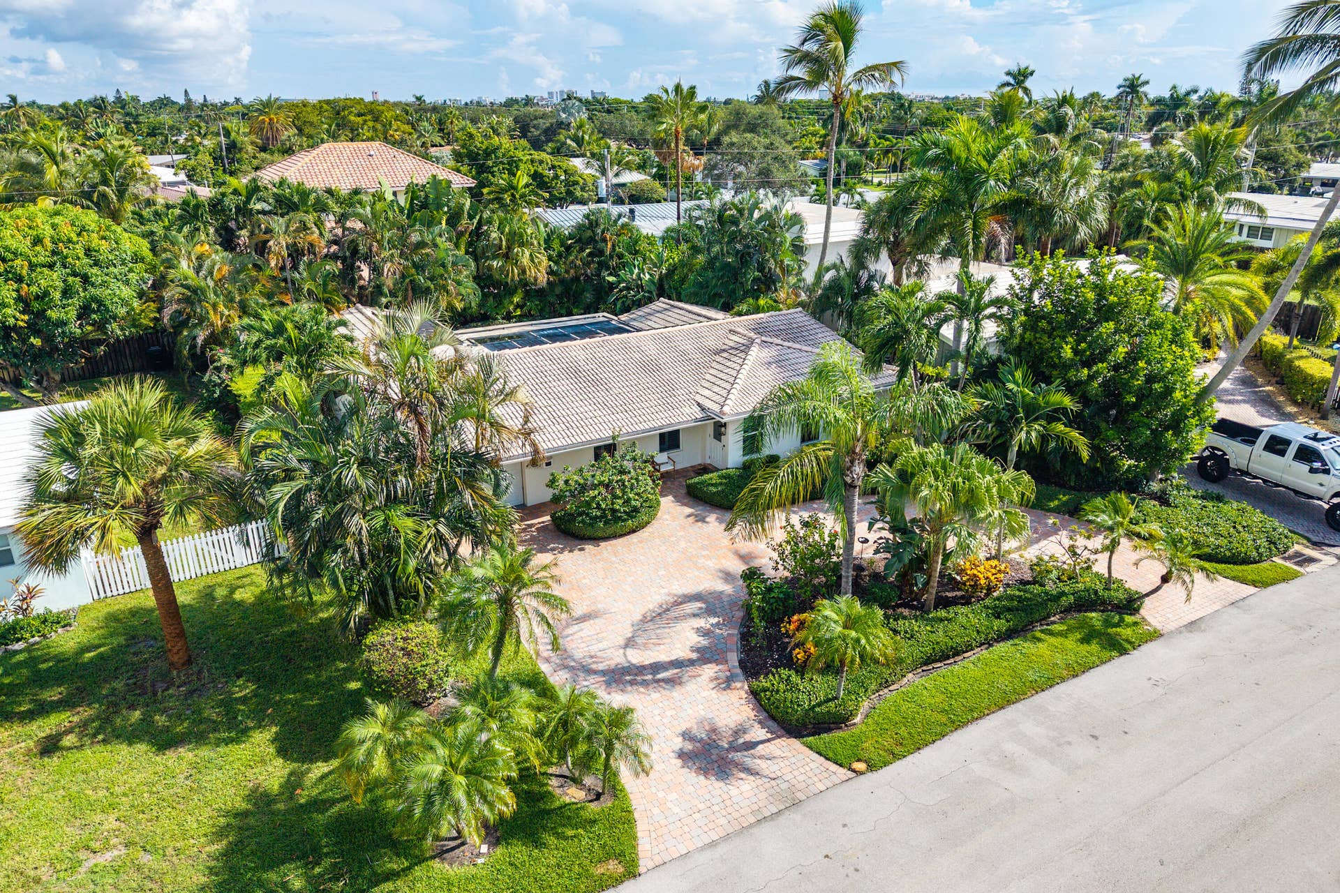 2641 NE 52nd Street, Lighthouse Point, FL 33064 043-2641Northeast52ndStreet-LighthousePo