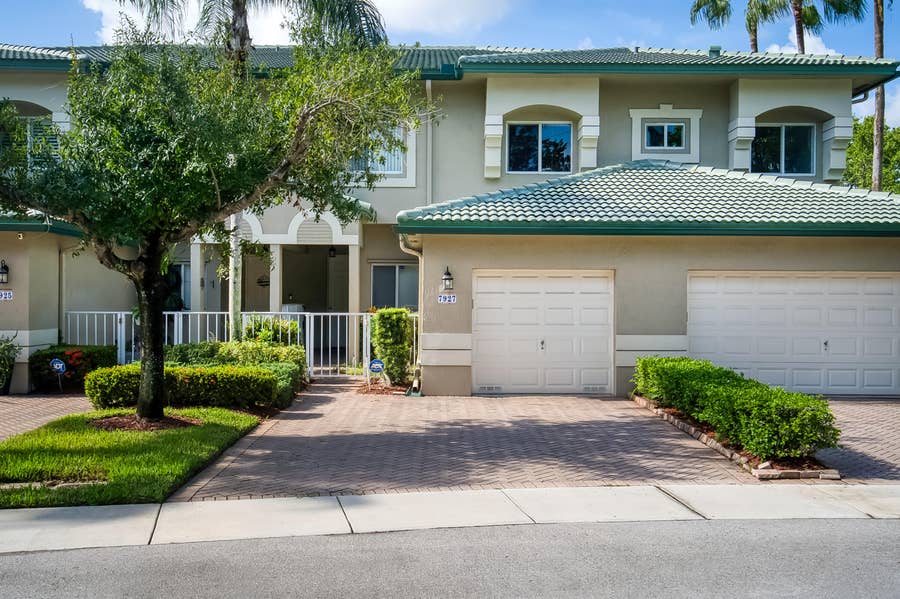 Property photo for 7927 Exeter Boulevard E, Tamarac, FL