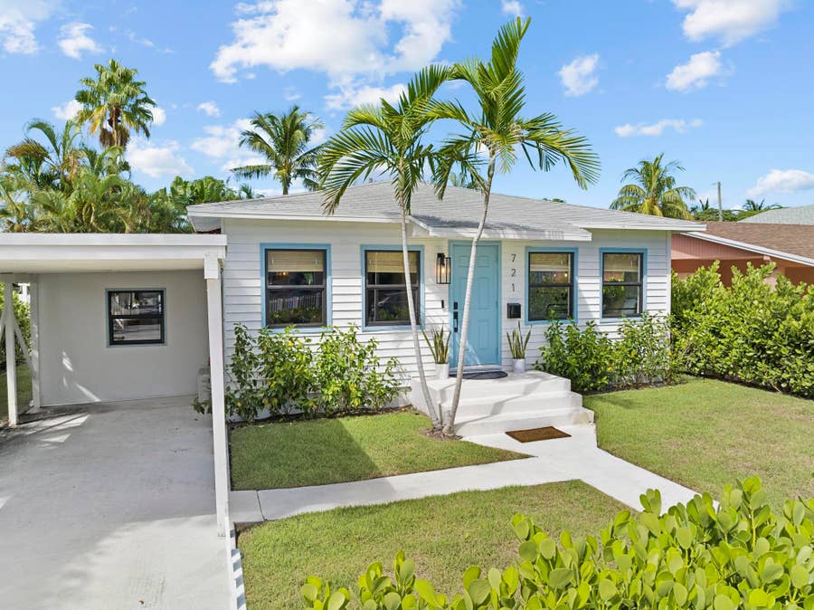 Property photo for 721 Dobbins Street, West Palm Beach, FL