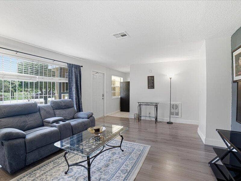 91 NE 6TH Court, Deerfield Beach, FL 33441 Living Room