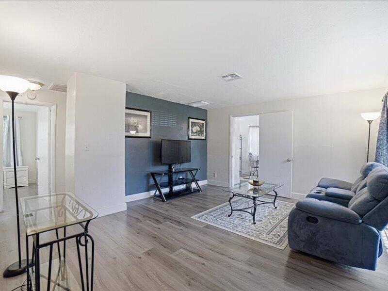 91 NE 6TH Court, Deerfield Beach, FL 33441 Living Room