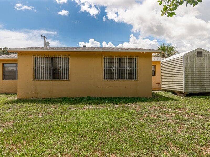 91 NE 6TH Court, Deerfield Beach, FL 33441 Backyard