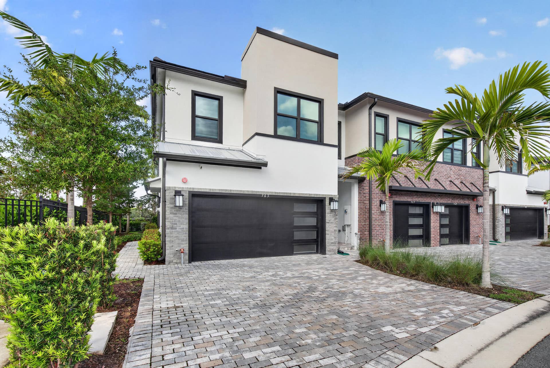 765 NW 84TH Terrace, Plantation, FL 33324 3-print-_A7A5970