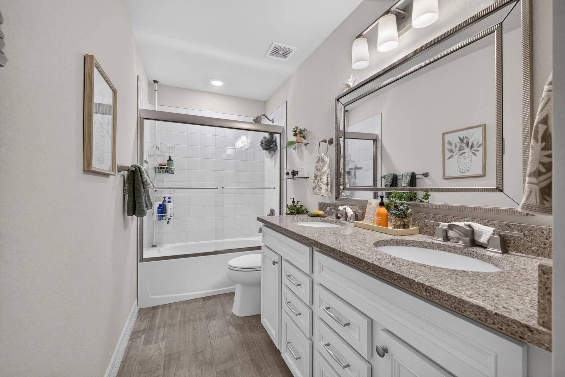 10521 SW CAPTIVA Drive, Port St Lucie, FL 34987 UPSTAIRS BATH UPGRADED FOR FUNCTIONALITY