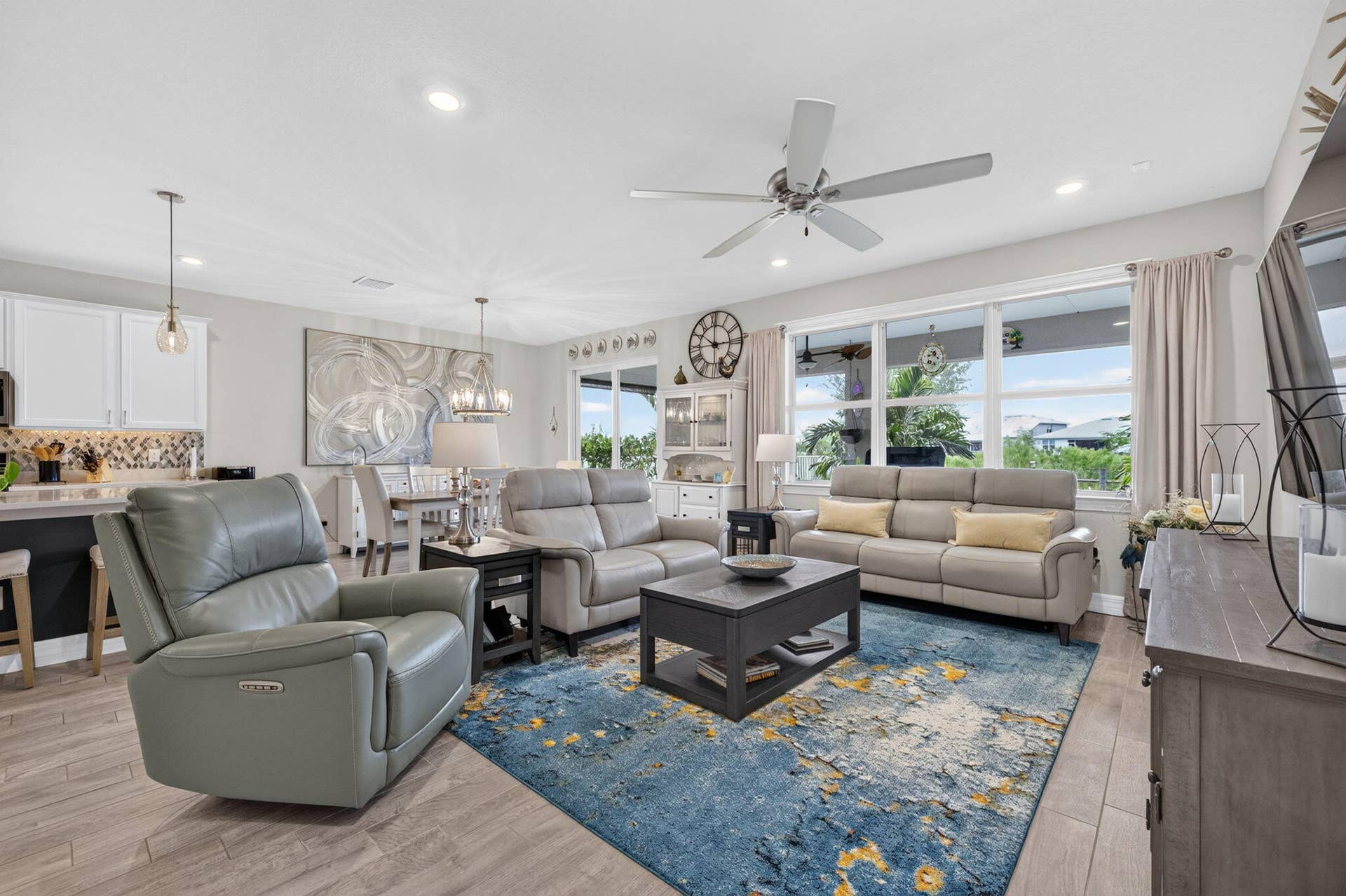 10521 SW CAPTIVA Drive, Port St Lucie, FL 34987 10521 is YOUR EVERYONES INVITED HOME