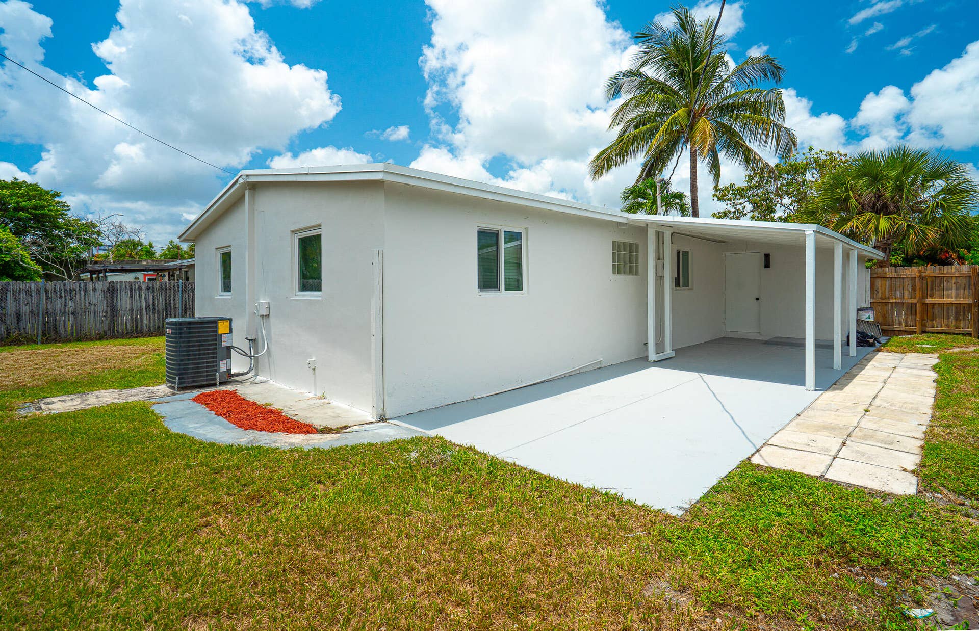 160 NE 60TH Street, Oakland Park, FL 33334 DSC00694