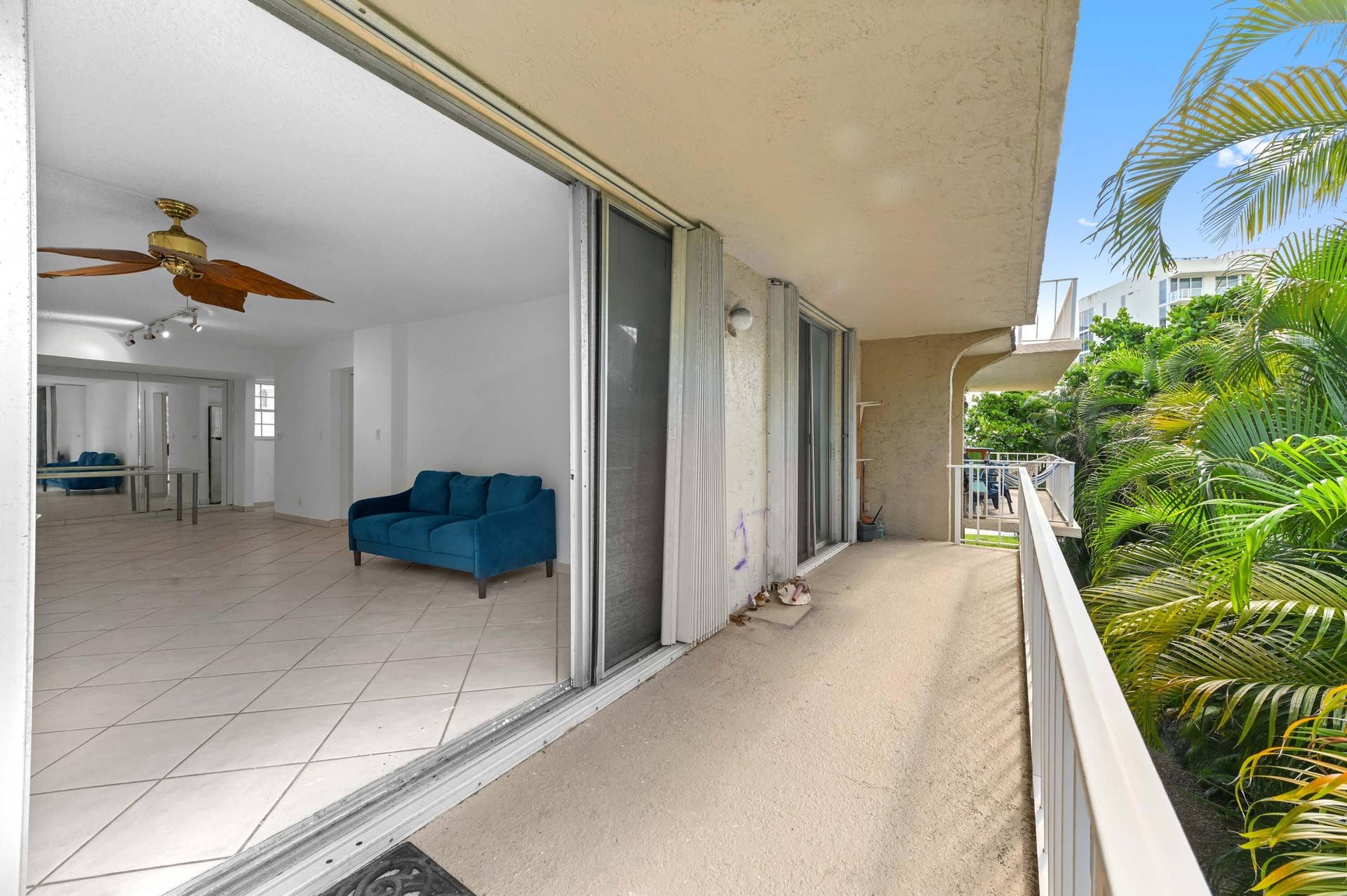 3575 S OCEAN Boulevard, #309, South Palm Beach, FL 33480 27 Balcony 04