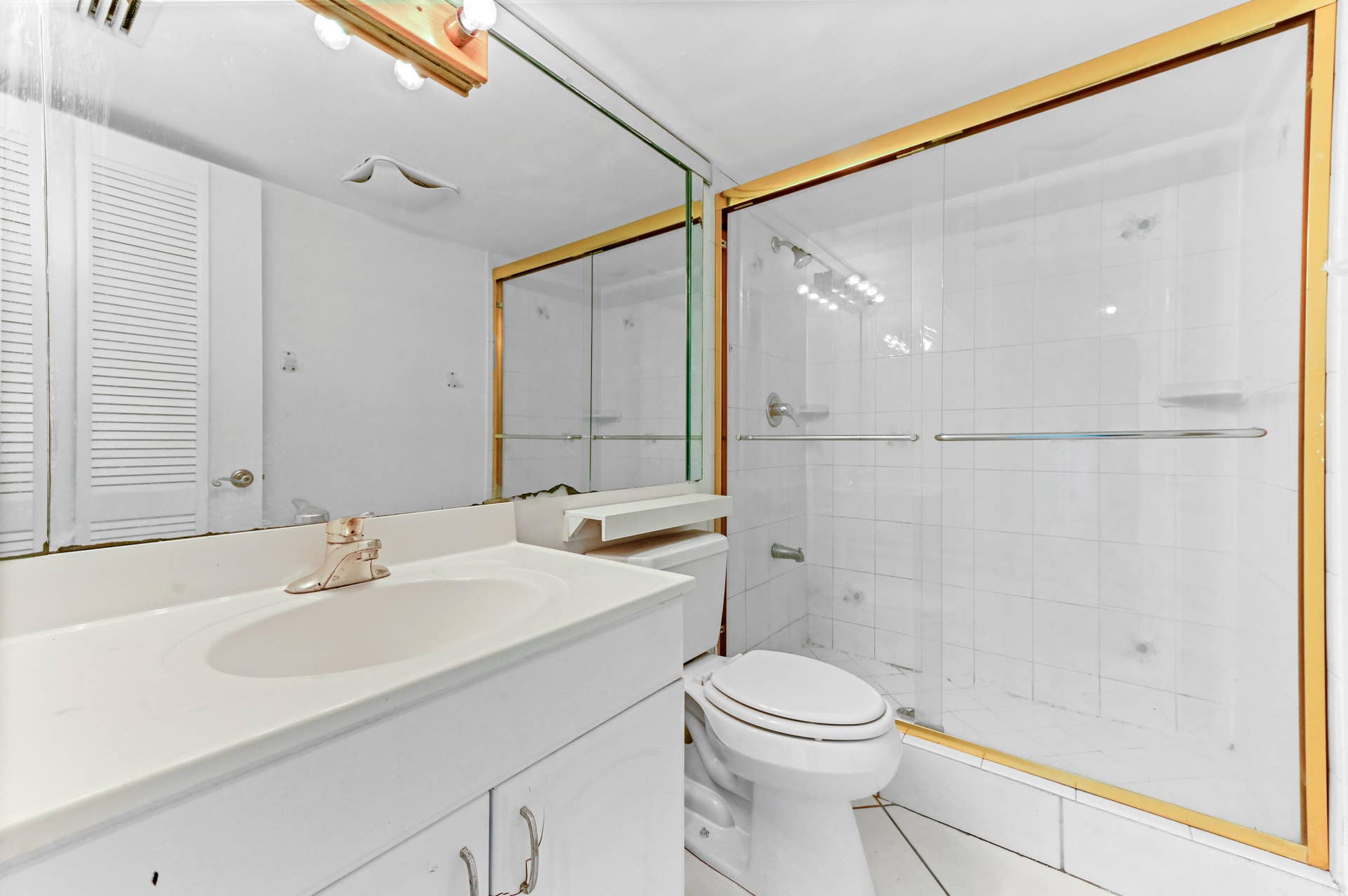 3575 S OCEAN Boulevard, #309, South Palm Beach, FL 33480 BATH 2