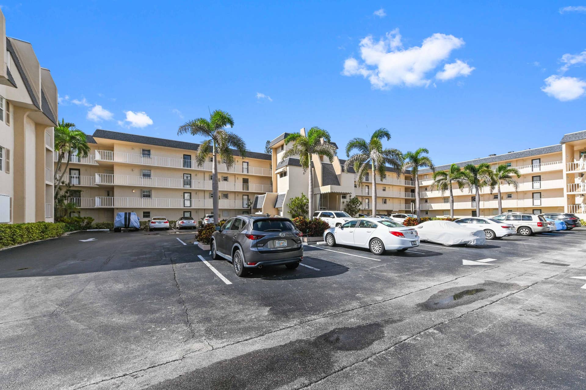 3575 S OCEAN Boulevard, #309, South Palm Beach, FL 33480 01 Front 01