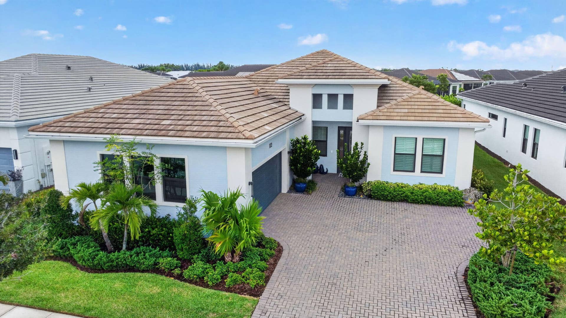 15745 Cresswind Place, Westlake, FL 33470 64-web-or-mls-DJI_0245
