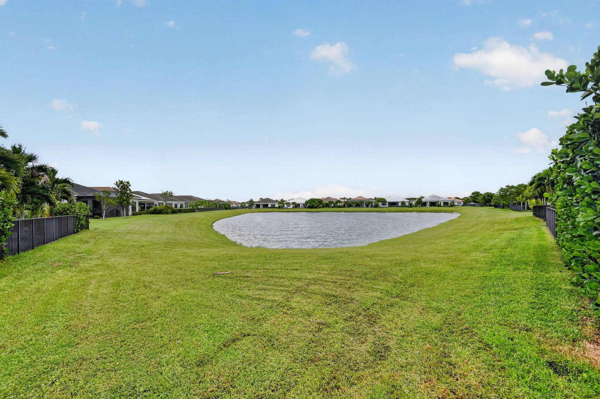 15745 Cresswind Place, Westlake, FL 33470 63-web-or-mls-DSC_3603