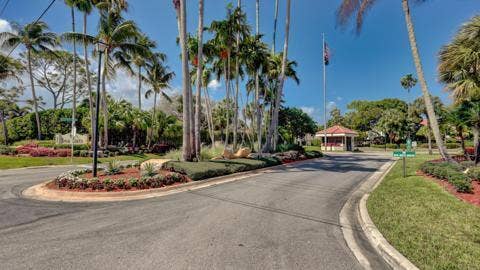 402 SEA OATS Drive, #E, Juno Beach, FL 33408 19515226_1_480_270