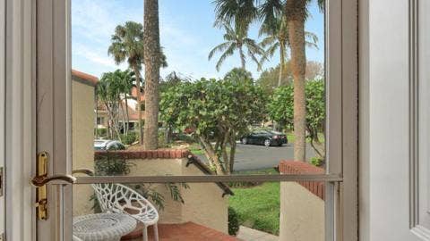 402 SEA OATS Drive, #E, Juno Beach, FL 33408 19512545_1_480_270