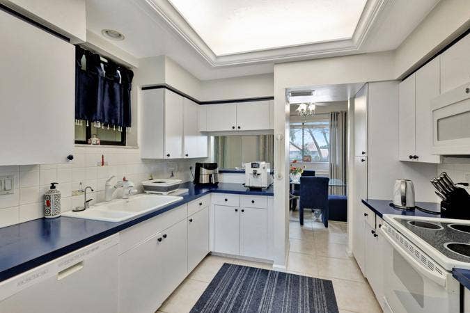 402 SEA OATS Drive, #E, Juno Beach, FL 33408 19512422_2_800_450