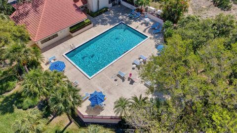 402 SEA OATS Drive, #E, Juno Beach, FL 33408 19515260_1_480_270