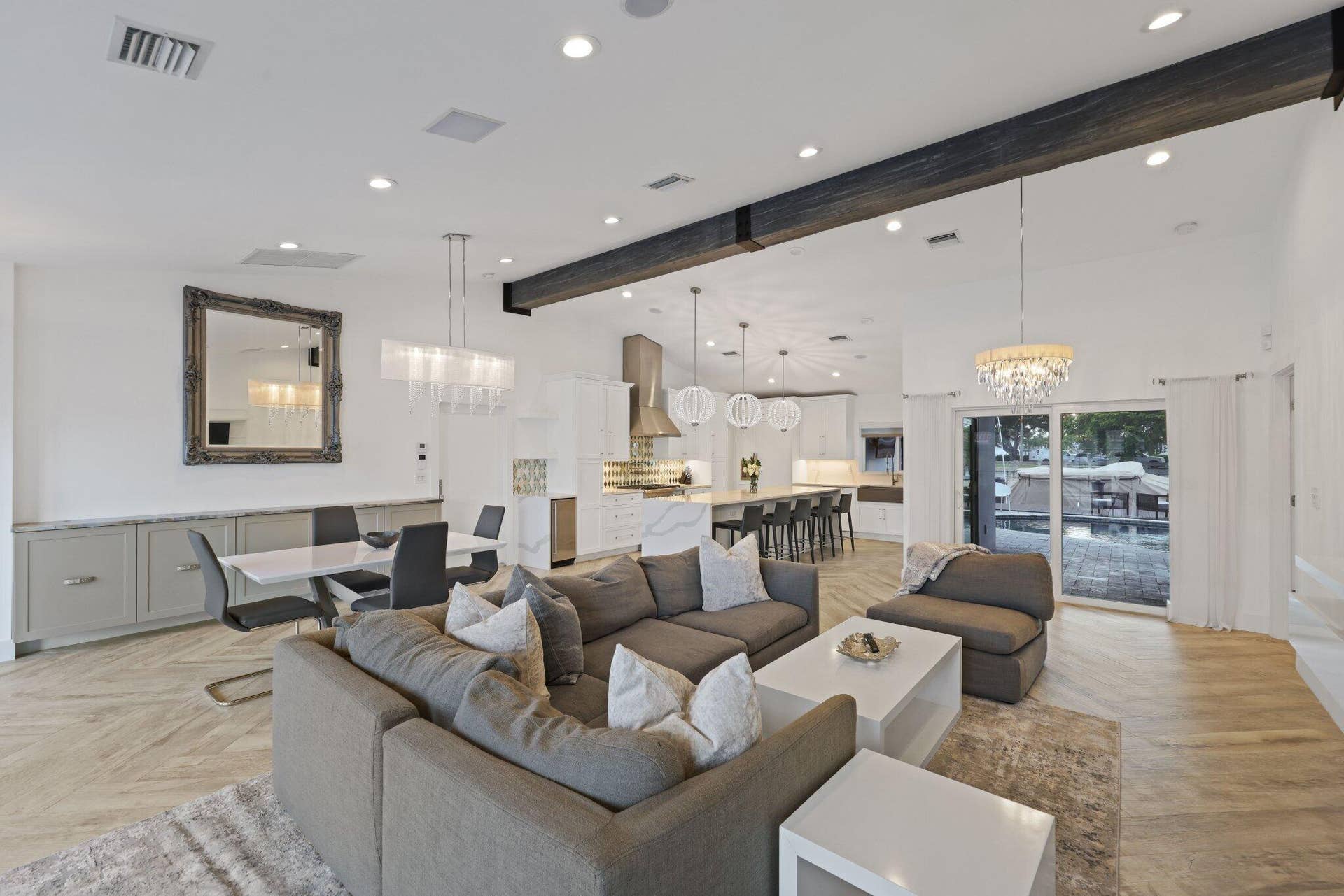 713 Forsyth Street, Boca Raton, FL 33487 Living Area
