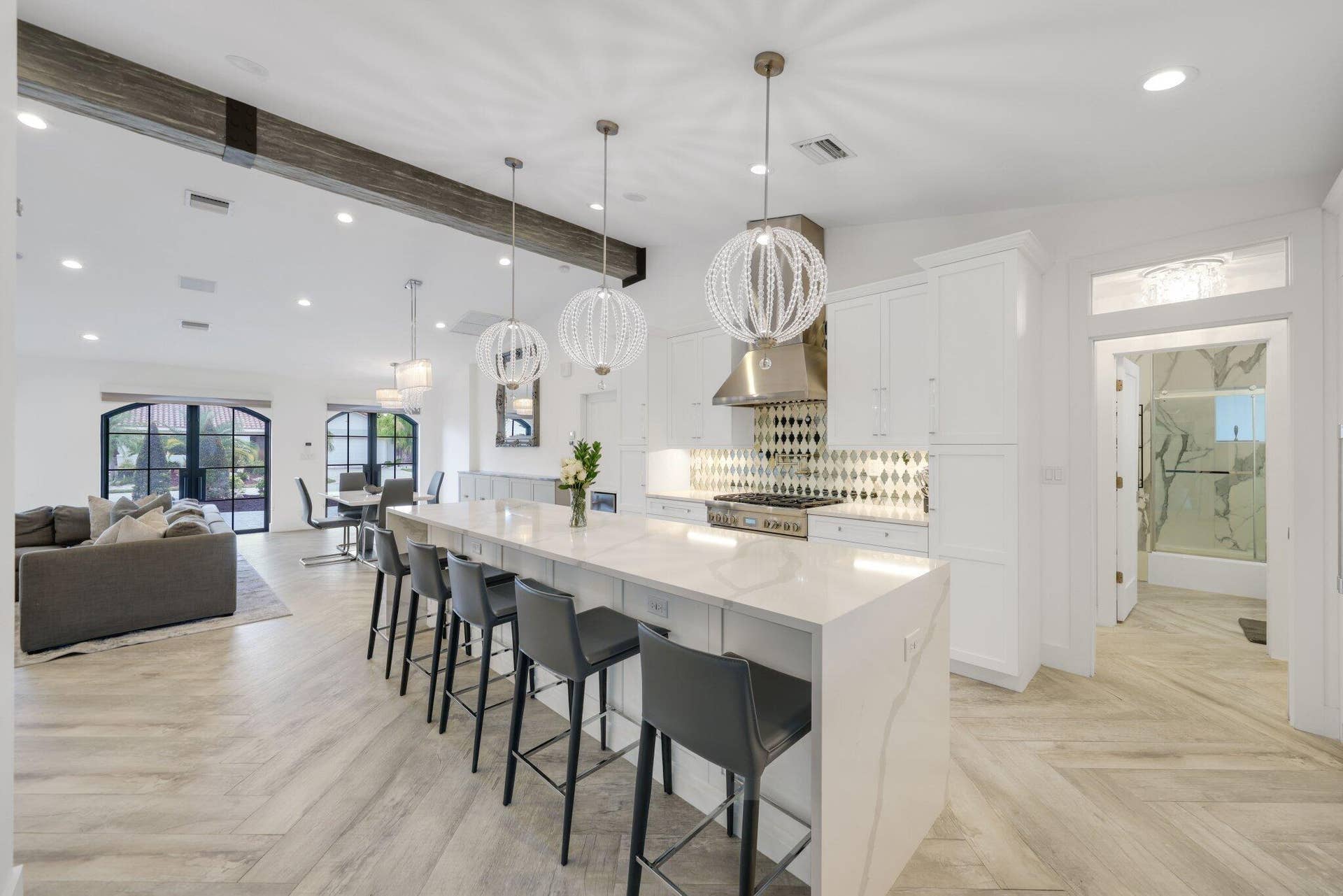 713 Forsyth Street, Boca Raton, FL 33487 Kitchen