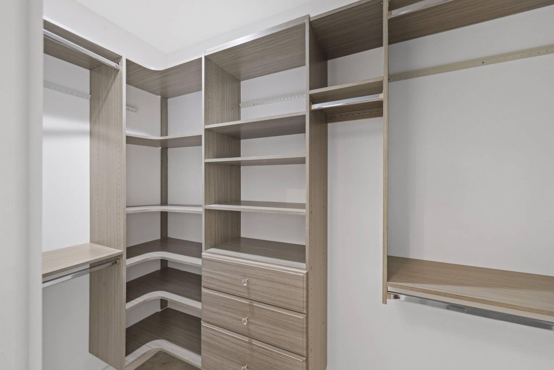 713 Forsyth Street, Boca Raton, FL 33487 Primary Closet 1