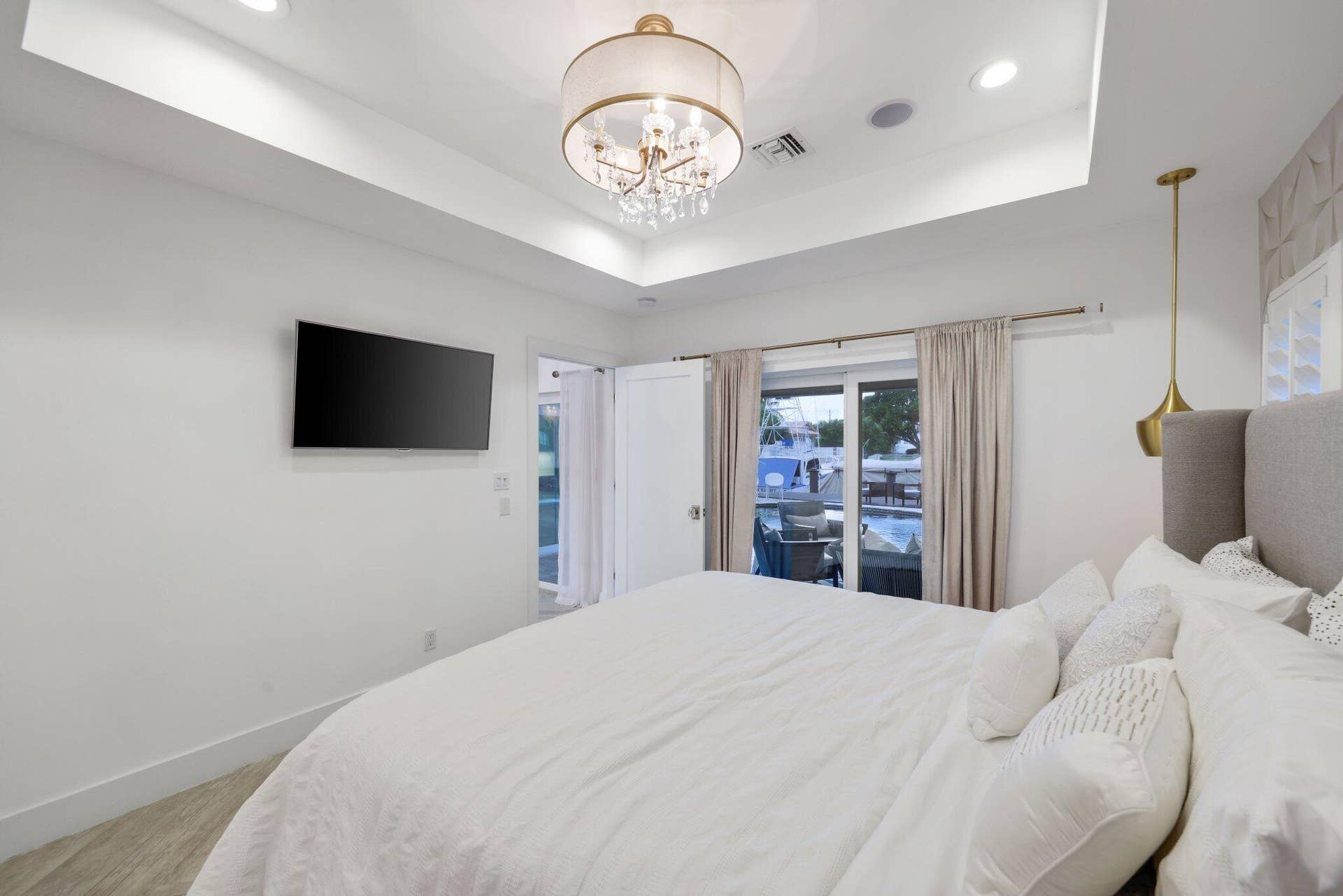 713 Forsyth Street, Boca Raton, FL 33487 Primary Bedroom