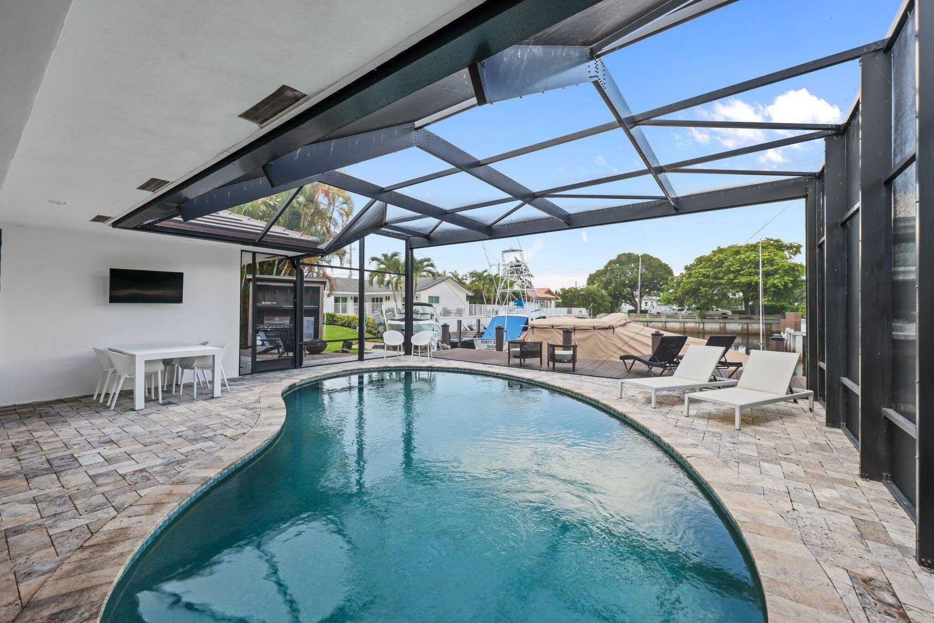 713 Forsyth Street, Boca Raton, FL 33487 Pool