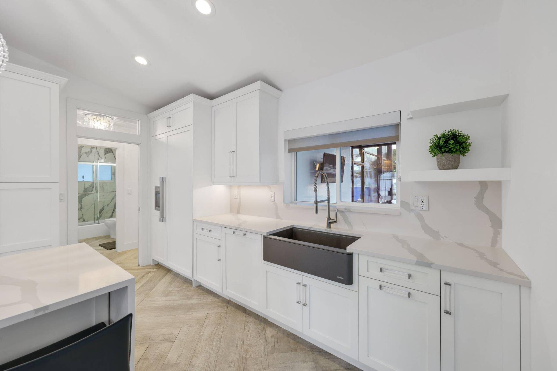 713 Forsyth Street, Boca Raton, FL 33487 Kitchen