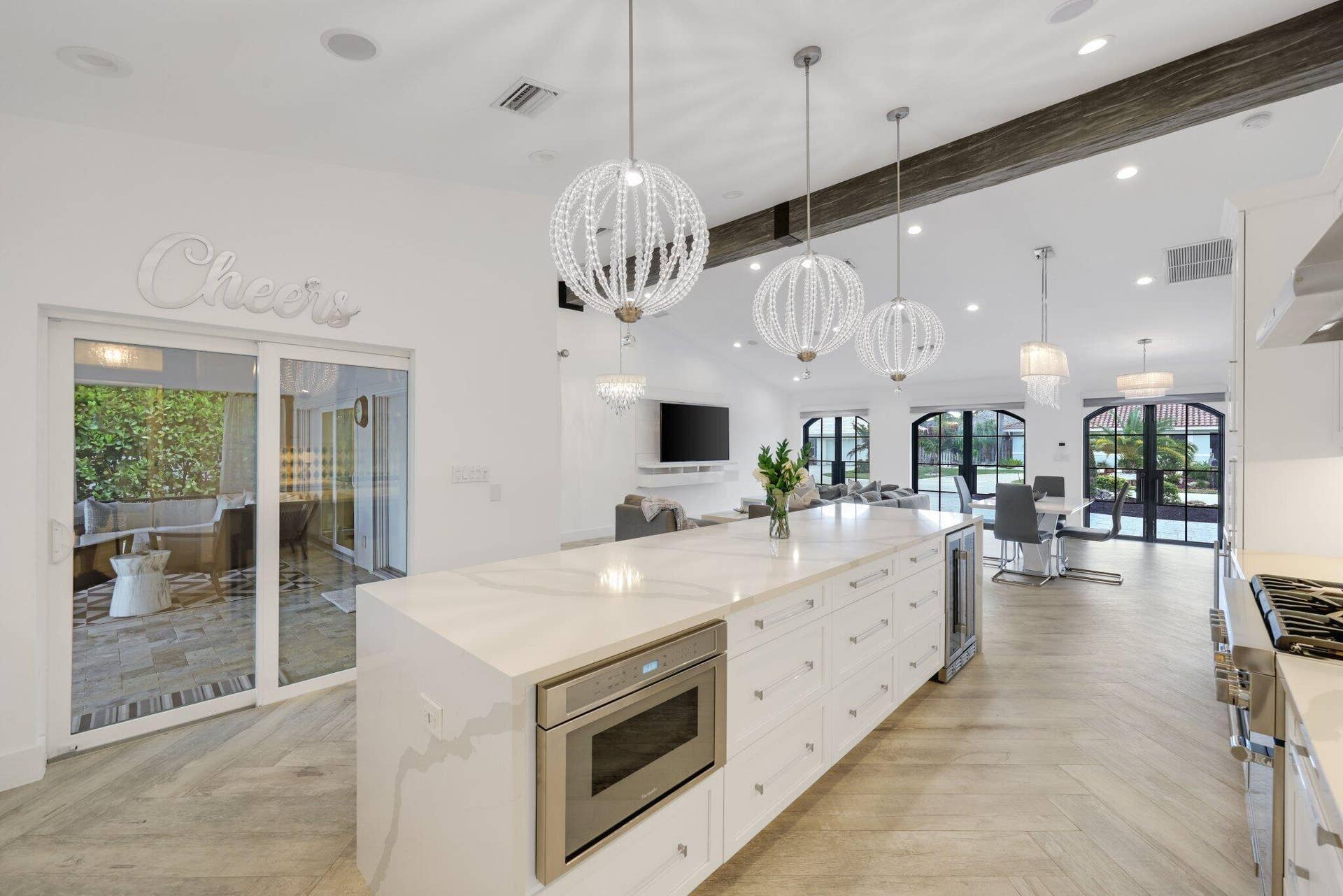 713 Forsyth Street, Boca Raton, FL 33487 Kitchen