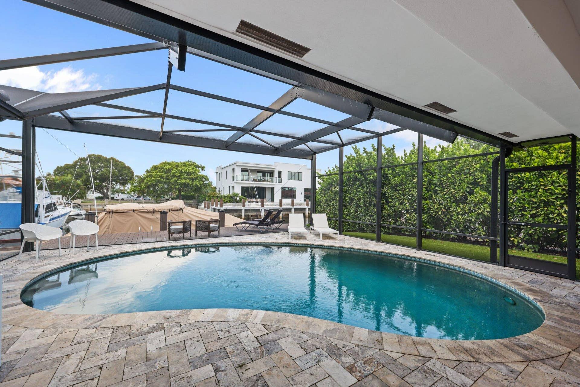 713 Forsyth Street, Boca Raton, FL 33487 Pool