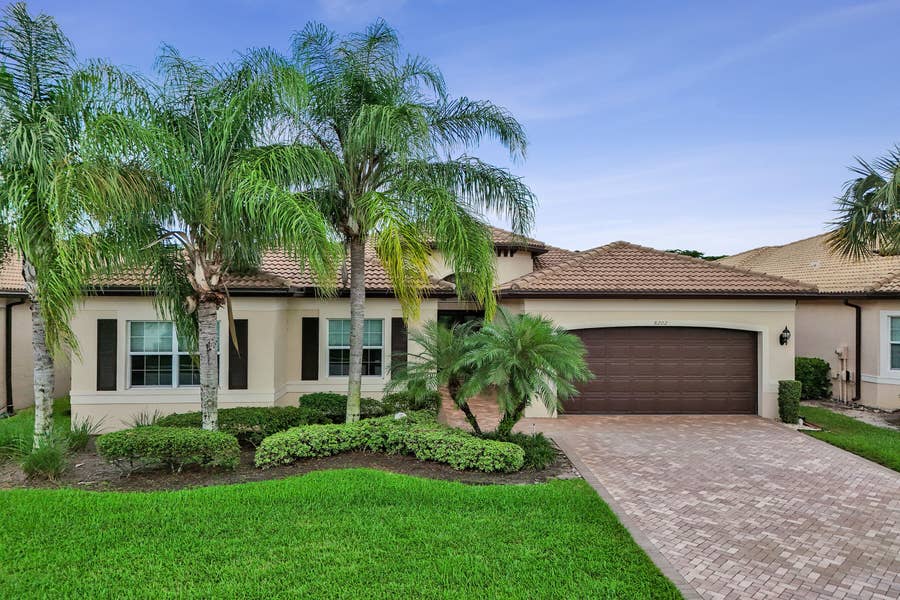 Property photo for 8202 Alpine Ridge Road, Boynton Beach, FL