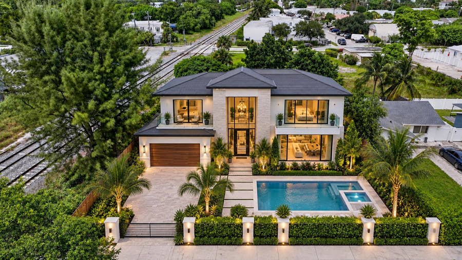 Property photo for 115 SE 5TH Street, Delray Beach, FL