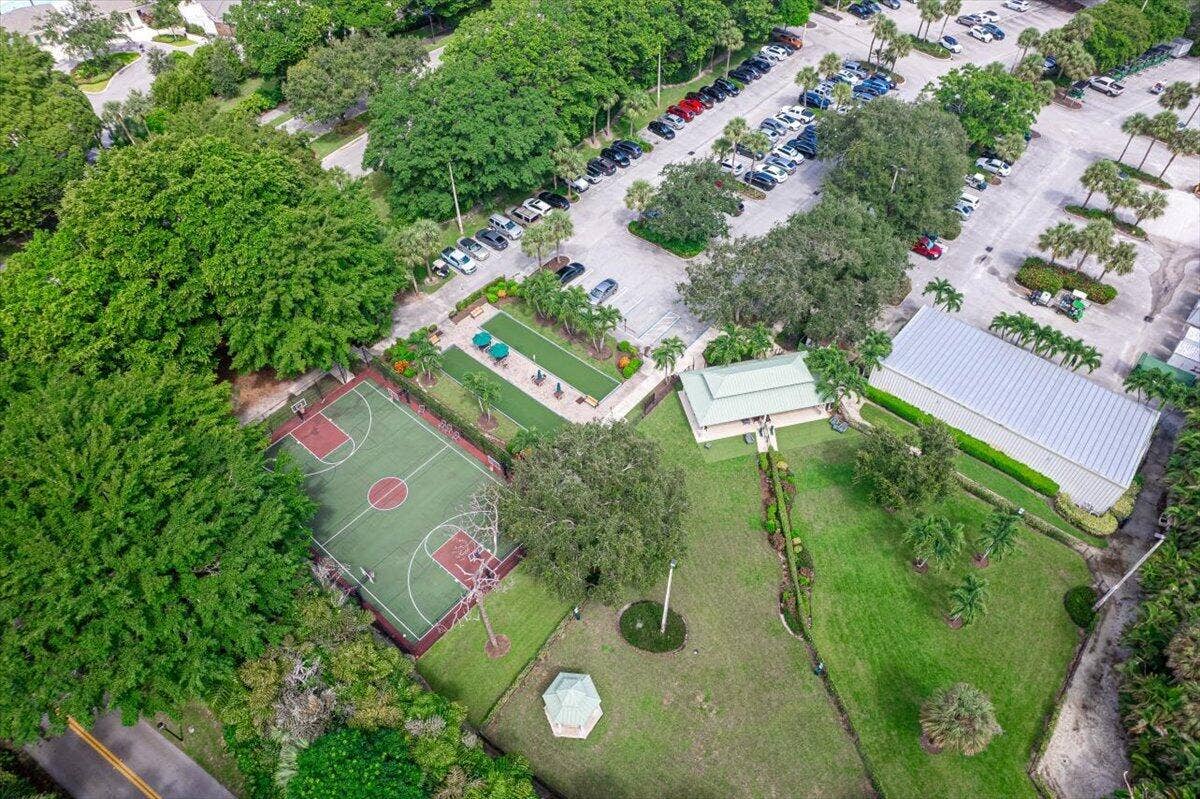 20220 Boca West Drive, #403, Boca Raton, FL 33434 08-Aerial-BasketBall Court