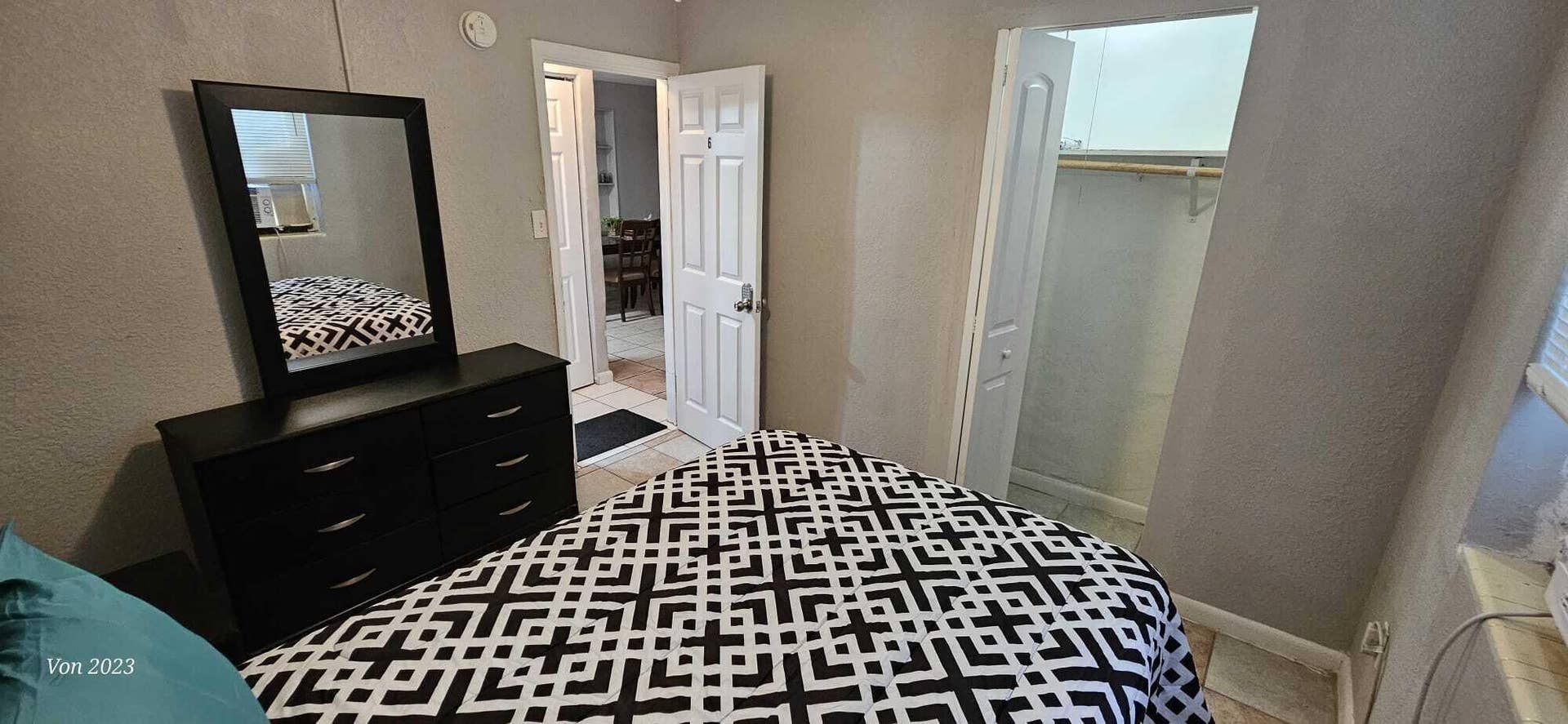 1069 W 30TH Street, #6, Riviera Beach, Riviera Beach, FL 33404 1069 rm #6