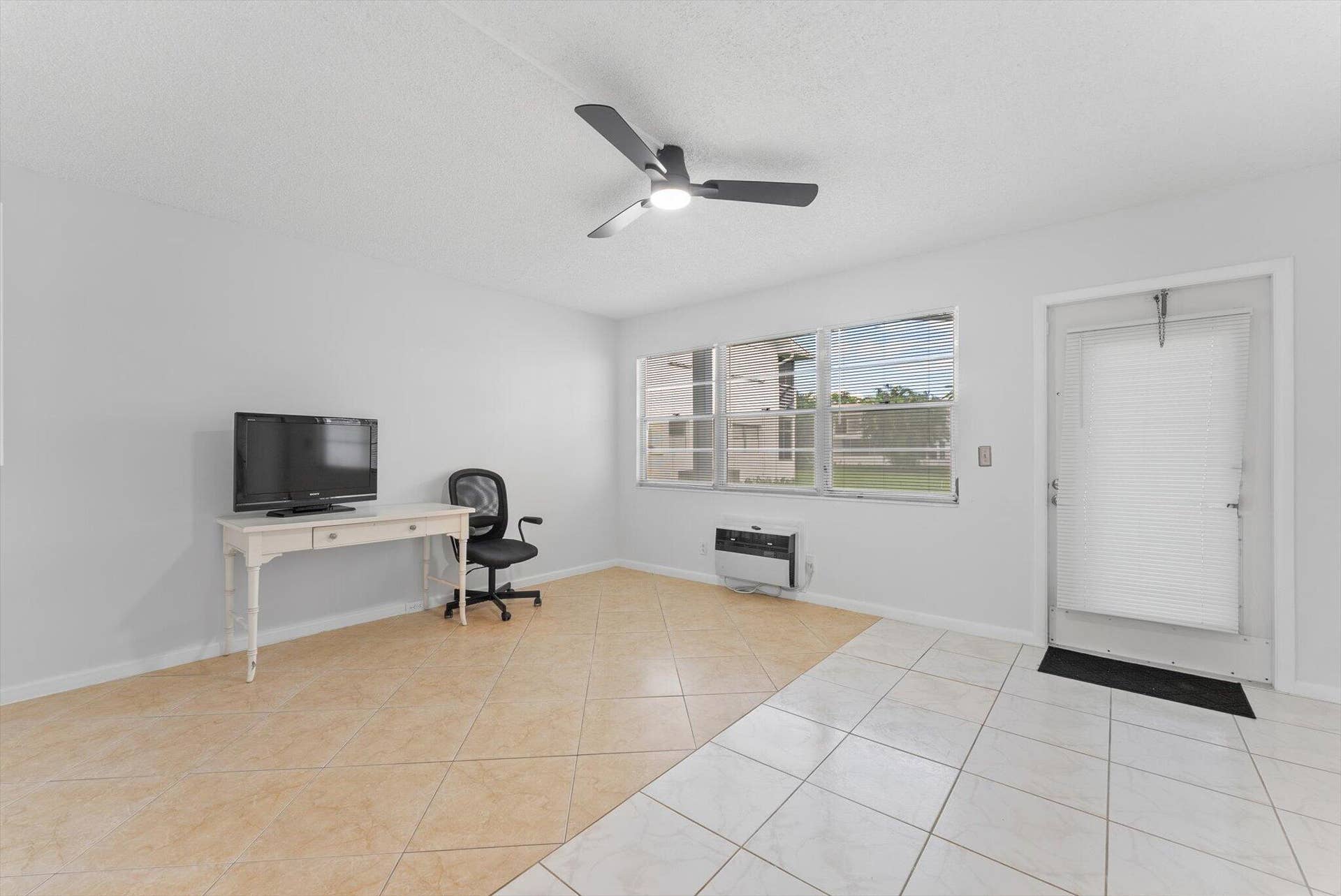 398 Tilford S, Deerfield Beach, FL 33442 11-11
