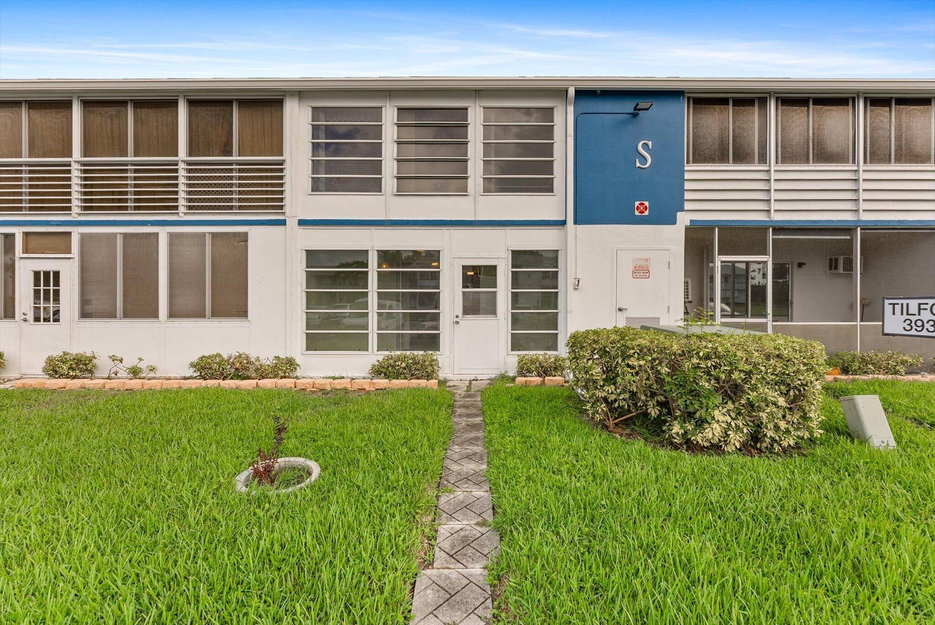 398 Tilford S, Deerfield Beach, FL 33442 06-6