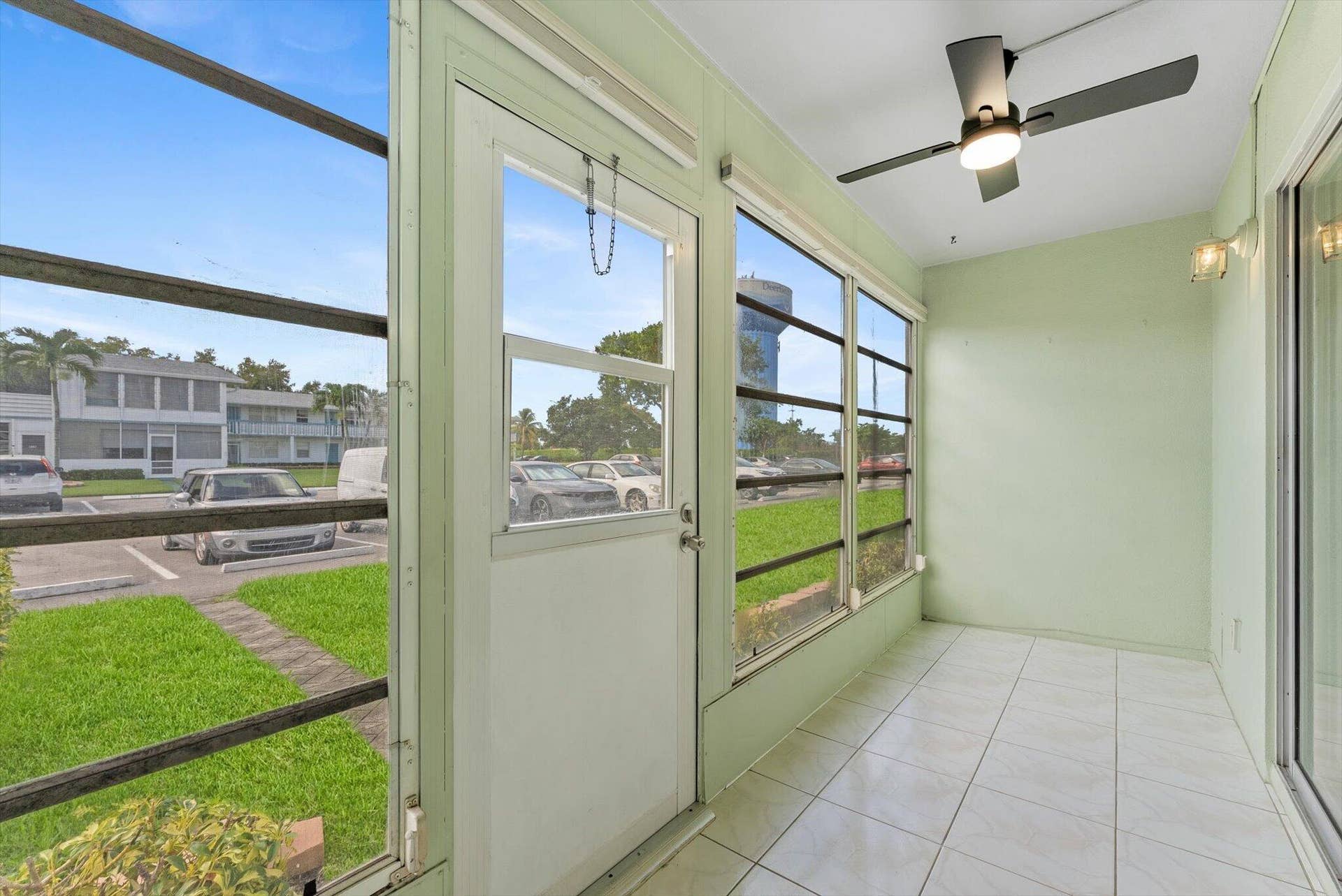 398 Tilford S, Deerfield Beach, FL 33442 Door leads directly out to your car.