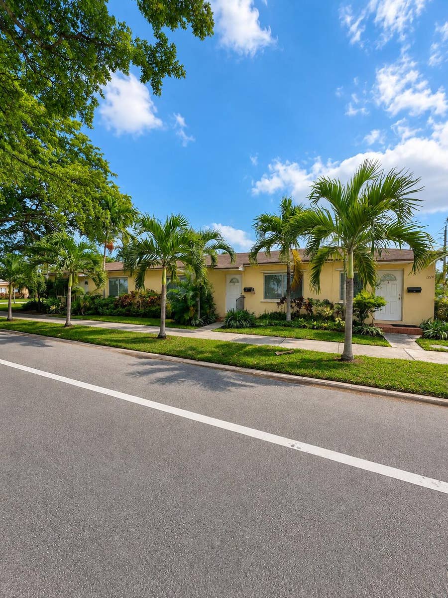 Property photo for 1220 S 20TH Avenue, Hollywood, FL