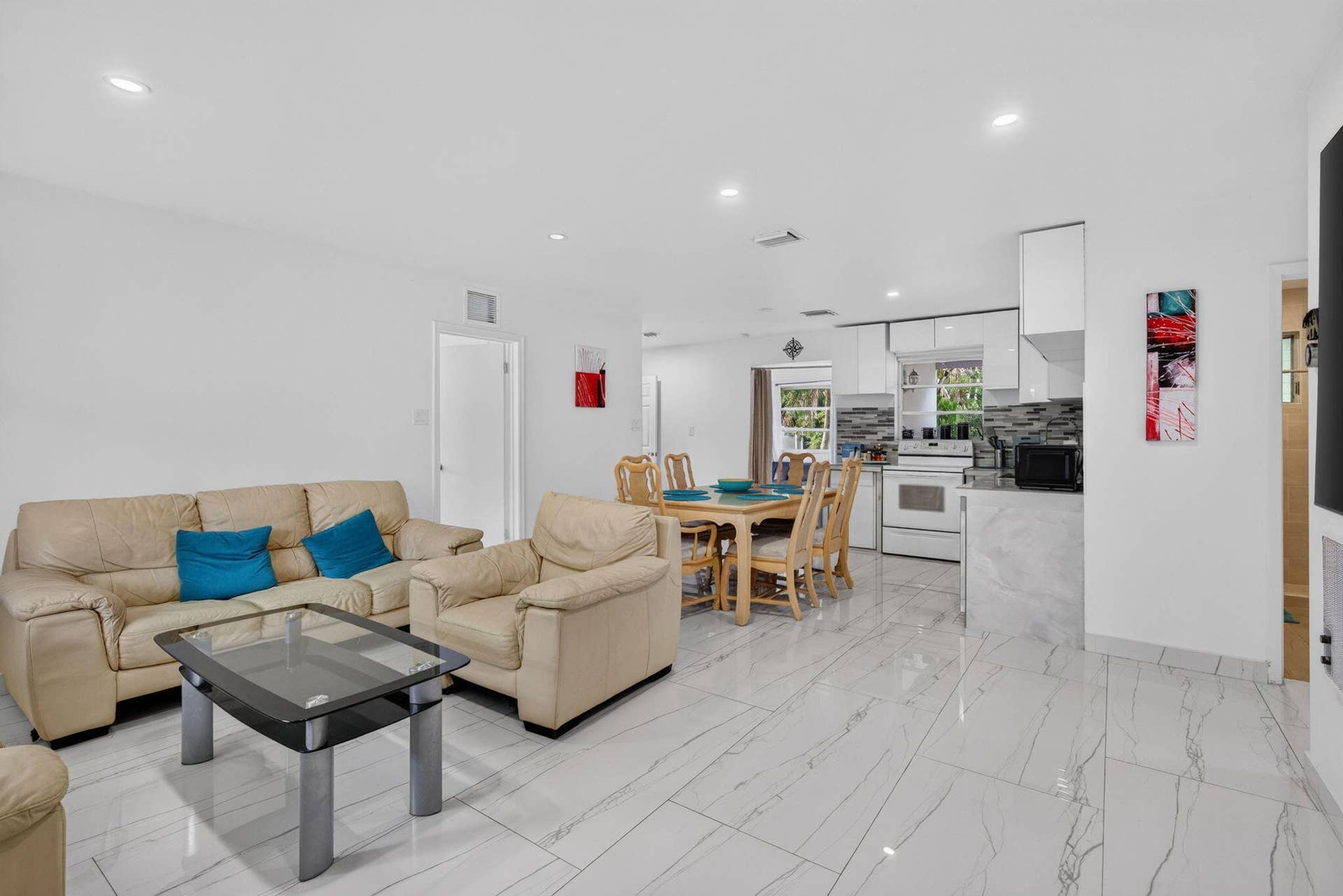 210 NE 5TH Ave , Dania Beach, FL, 33004