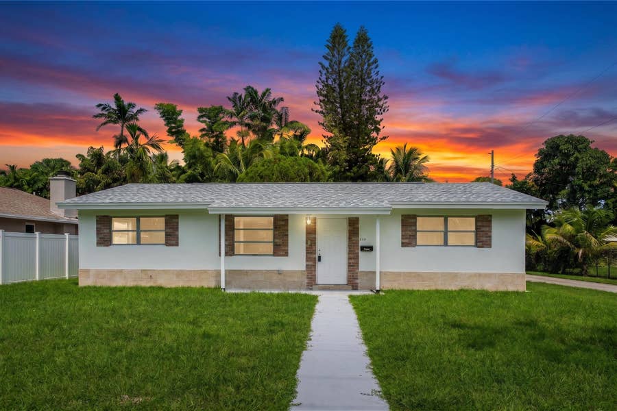 Property photo for 210 NE 5TH Avenue, Dania Beach, FL