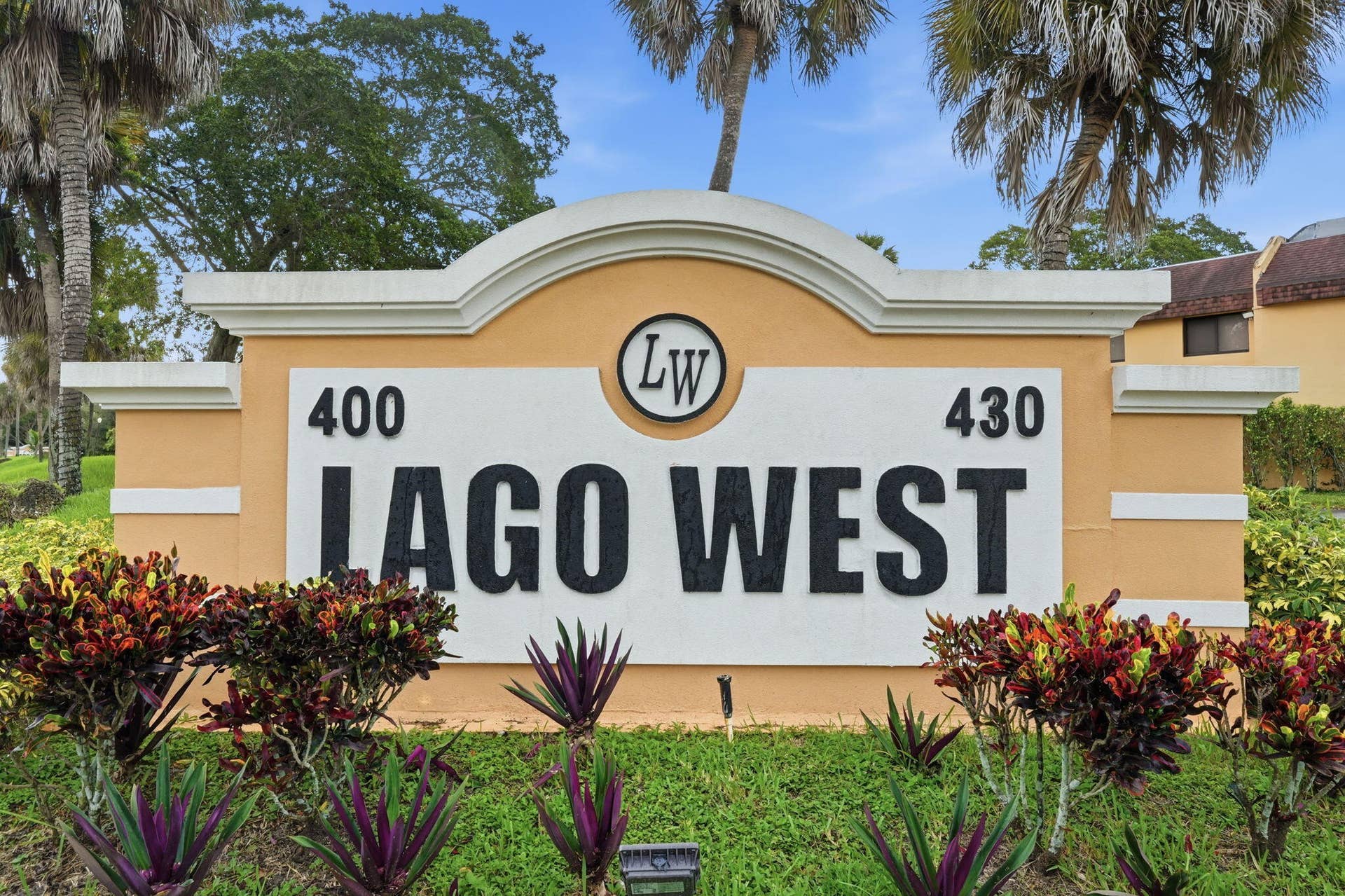 430 COMMODORE Drive, #314, Plantation, Plantation, FL 33325 53-web-or-mls-430_Commodore_Dr_Unit_314_