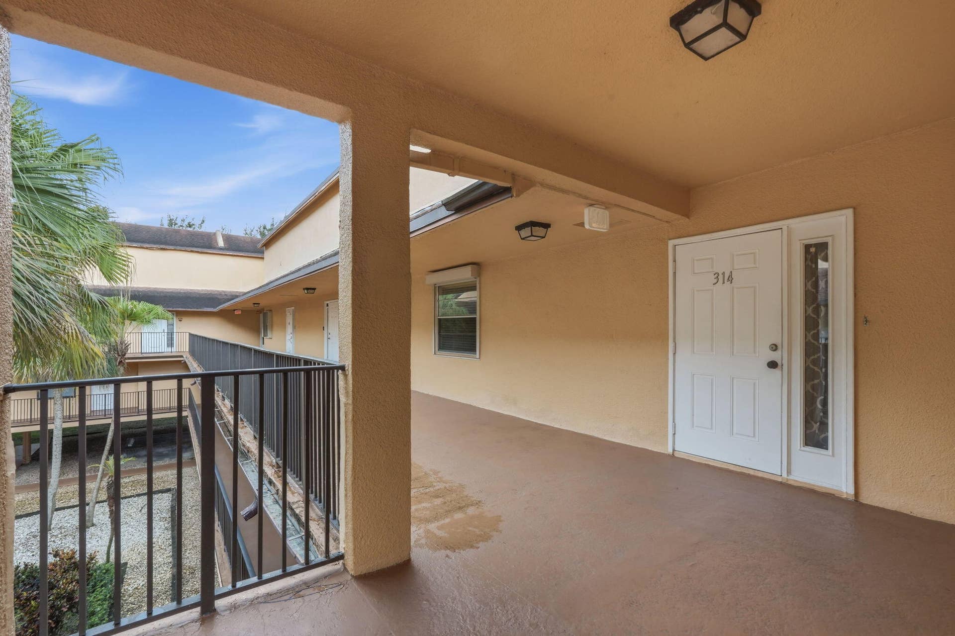 430 COMMODORE Drive, #314, Plantation, Plantation, FL 33325 7-web-or-mls-430_Commodore_Dr_Unit_314_0
