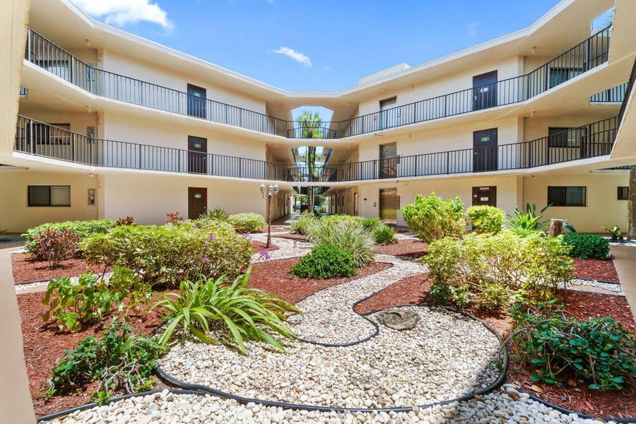 Property photo for 5100 Las Verdes Circle, #316, Delray Beach, FL