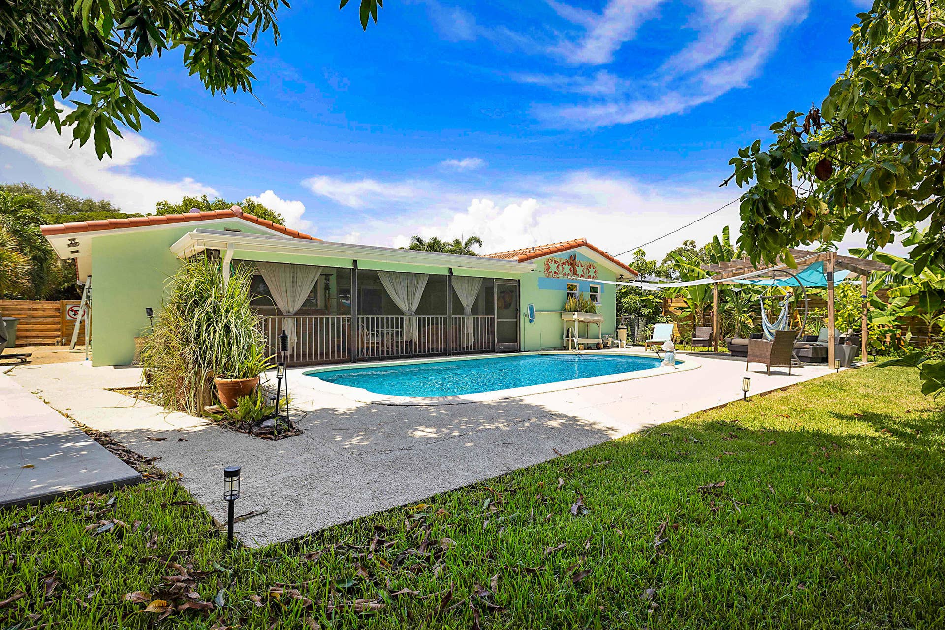 2242 NW 3rd Court, Boca Raton, FL 33431 2242 NW 3rd Court-33