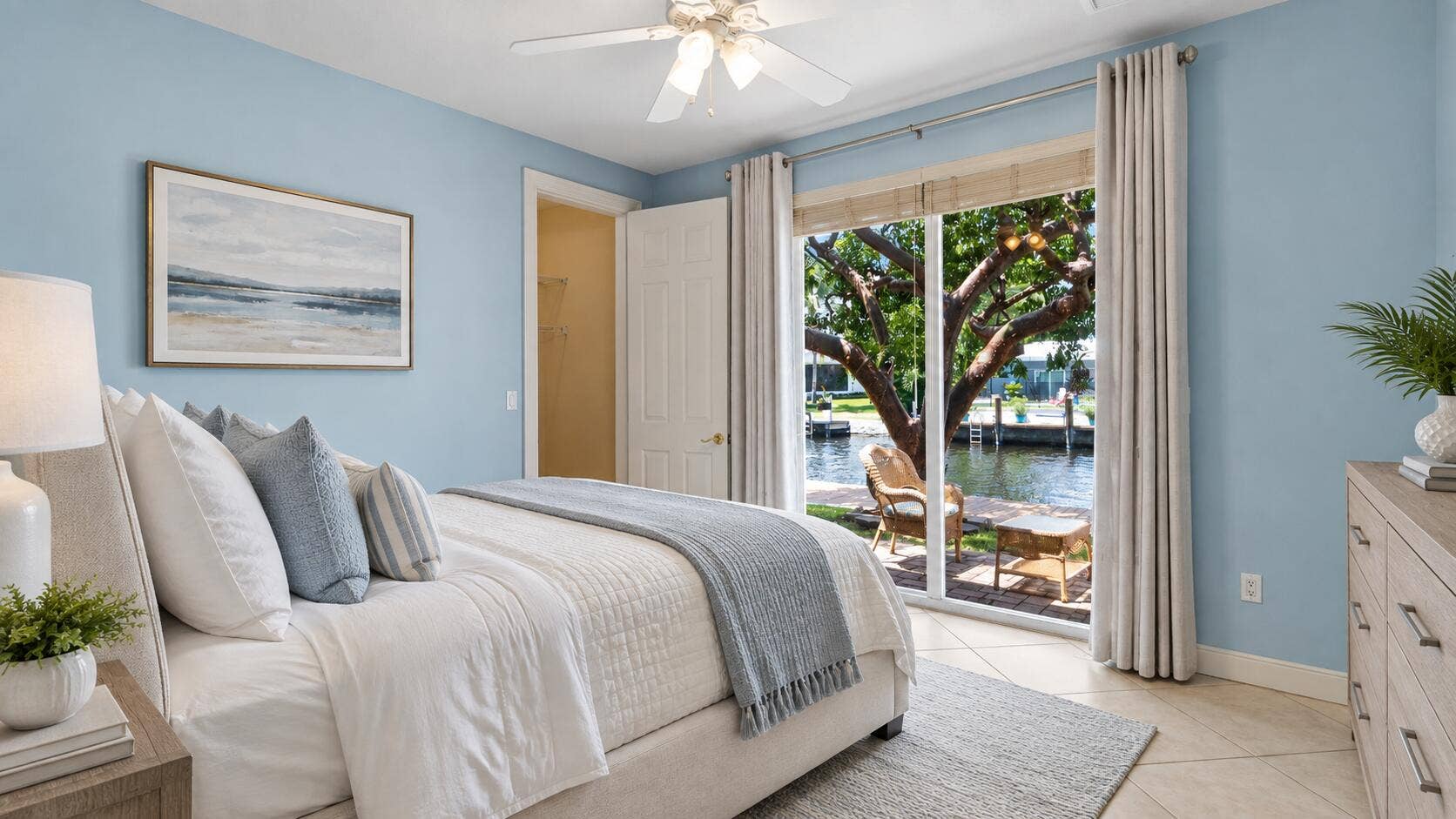 2761 SE 9TH Street, Pompano Beach, FL 33062 Virtually Staged Image