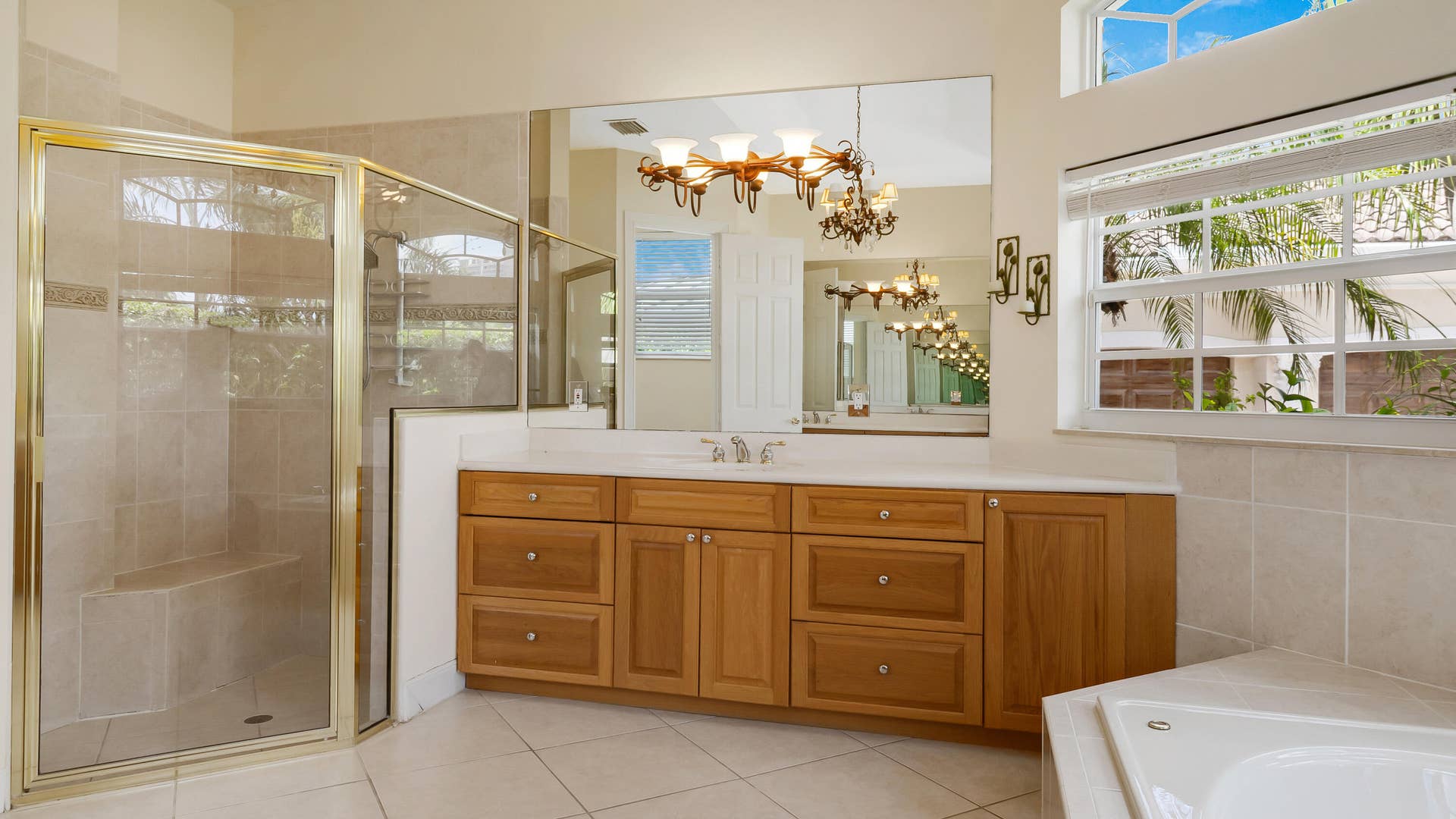 2761 SE 9TH Street, Pompano Beach, FL 33062 36_accutour_01 2761-se-9th-st -034
