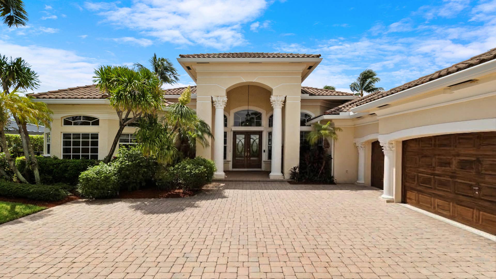 2761 SE 9TH Street, Pompano Beach, FL 33062 3_accutour_01 2761-se-9th-st -003