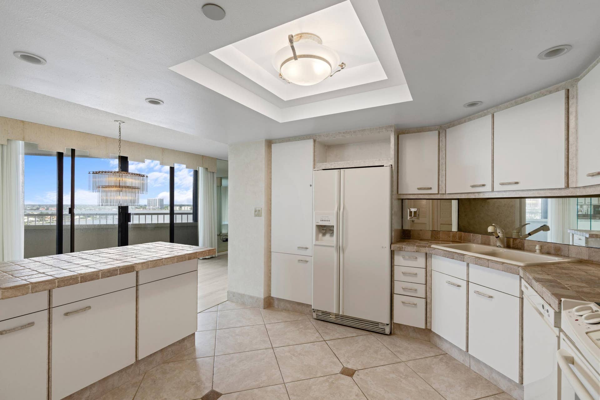 5080 N OCEAN Drive, #12C, Singer Island, FL 33404 Kitchen