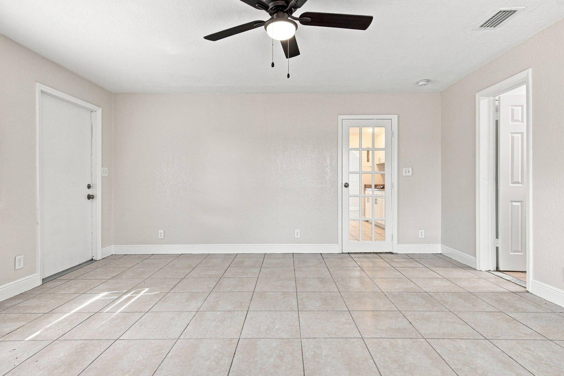 1472 NE 25TH Court, Pompano Beach, FL 33064 Primary Bedroom