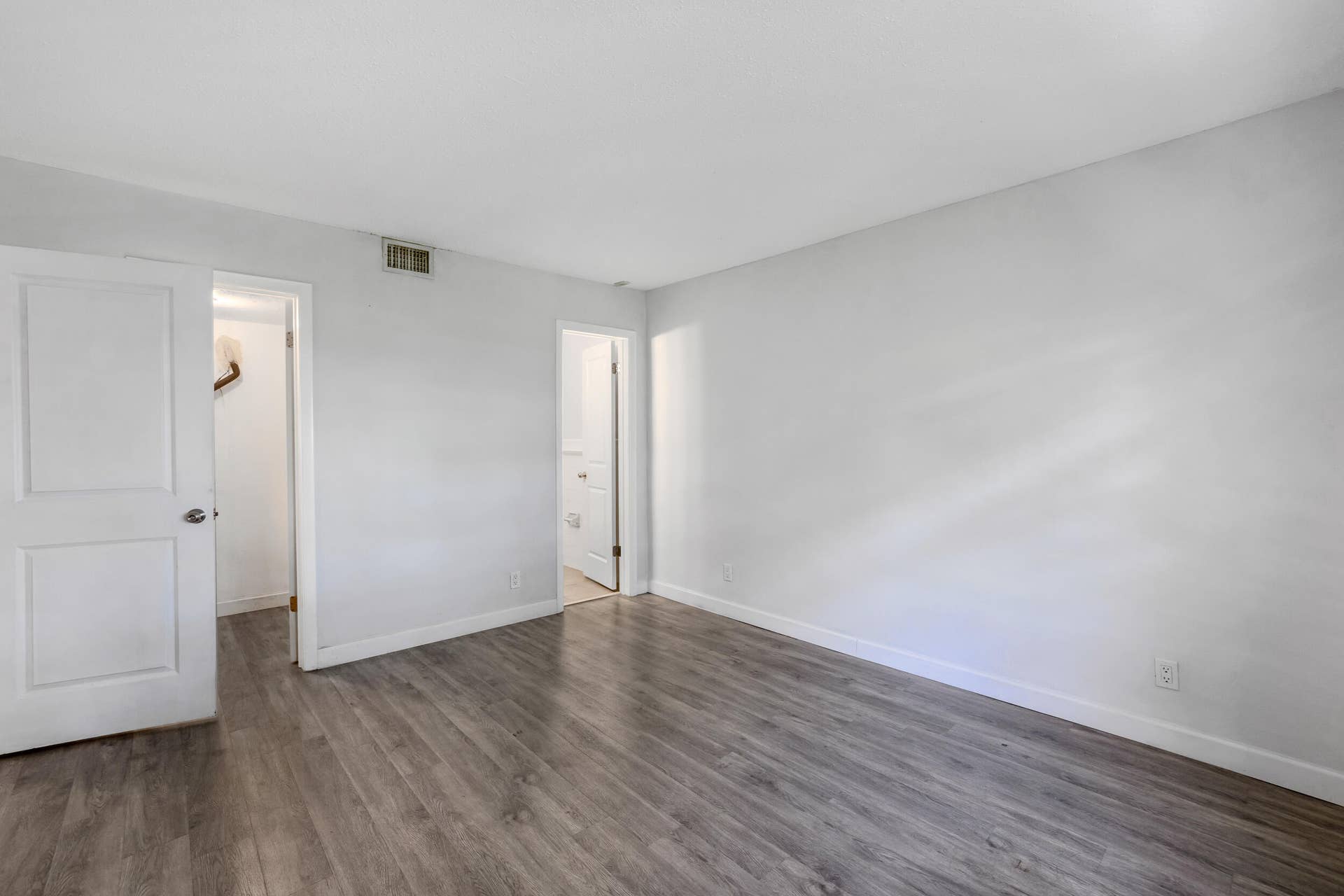 1400 NE 57th St-Fort Lauderdale #304 Nat