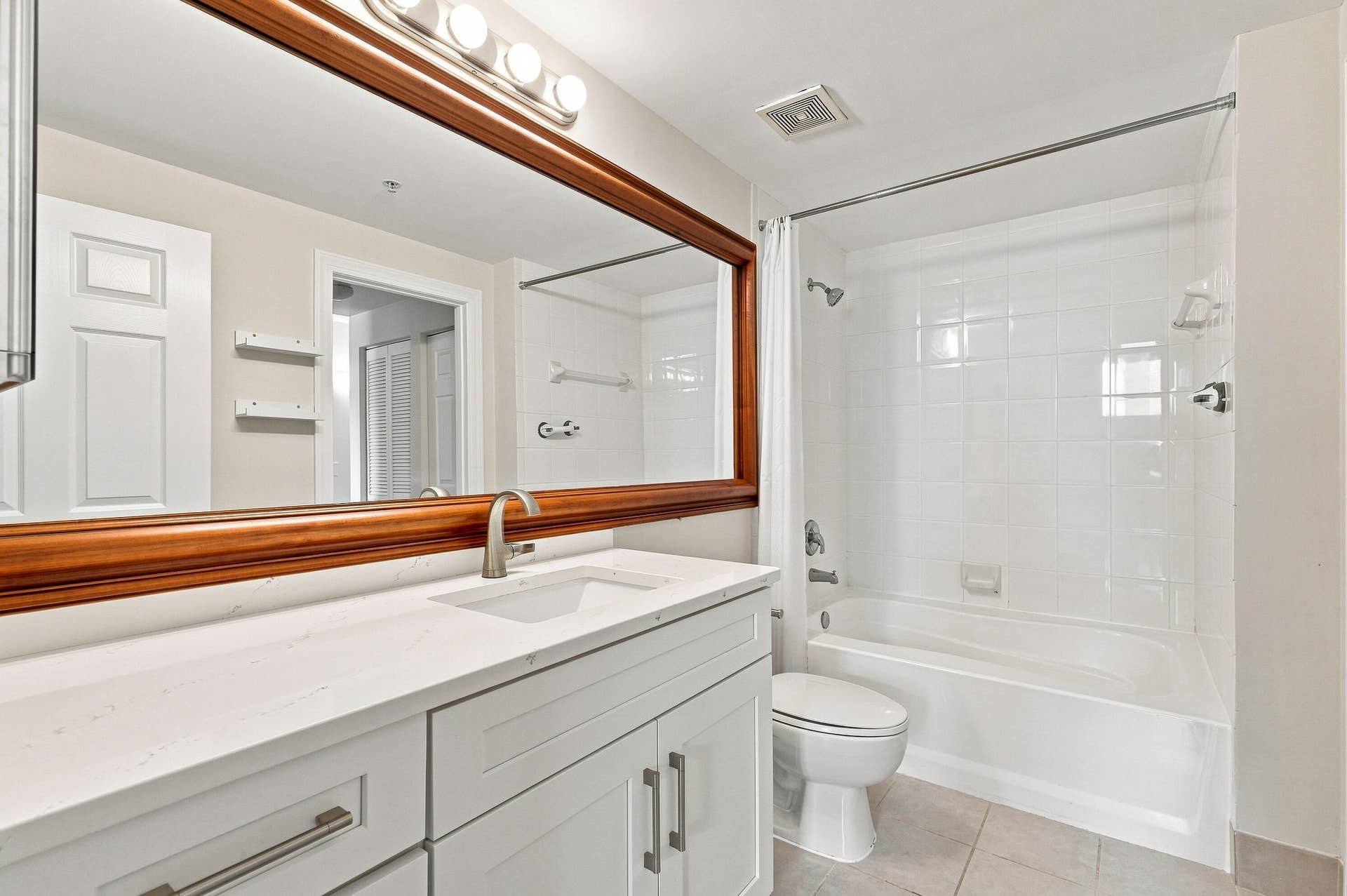 Quartz vanity