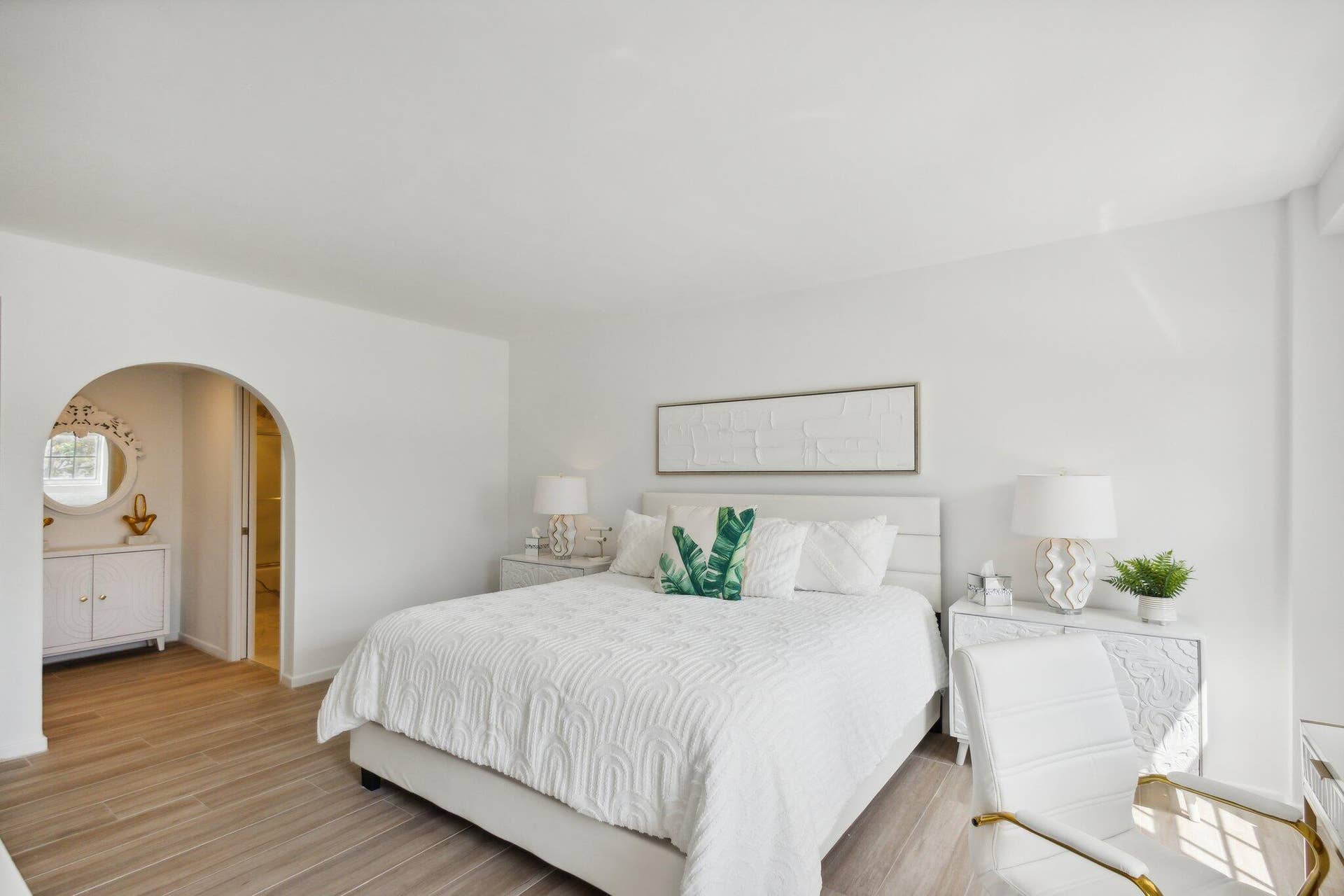 3475 S OCEAN Boulevard, #2050, Palm Beach, FL 33480 Primary bedroom